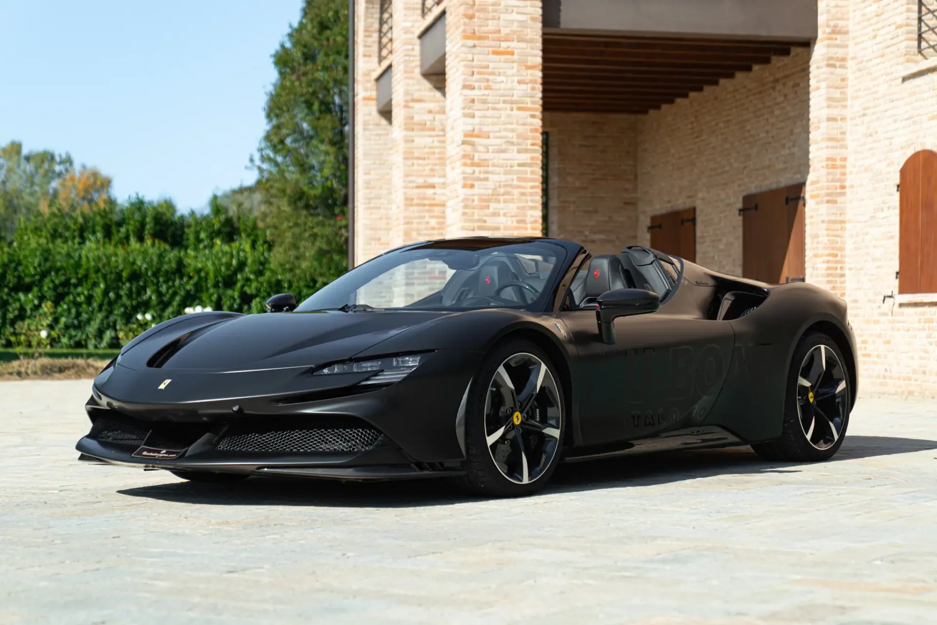 Ferrari SF90 for sale | 2022 FERRARI SF 90 SPIDER