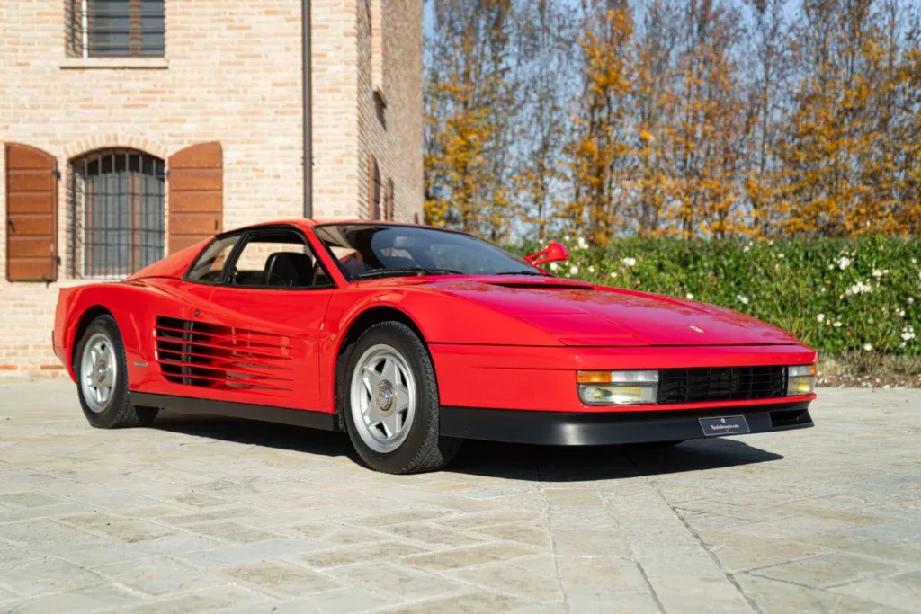Ferrari Testarossa for sale | 1985 FERRARI TESTAROSSA MONOSPECCHIO – MONODADO - Image 3