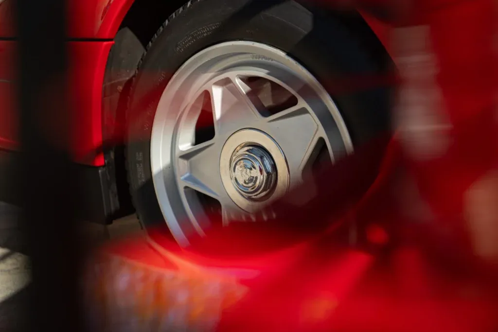 Ferrari Testarossa for sale | 1985 FERRARI TESTAROSSA MONOSPECCHIO – MONODADO - Image 22