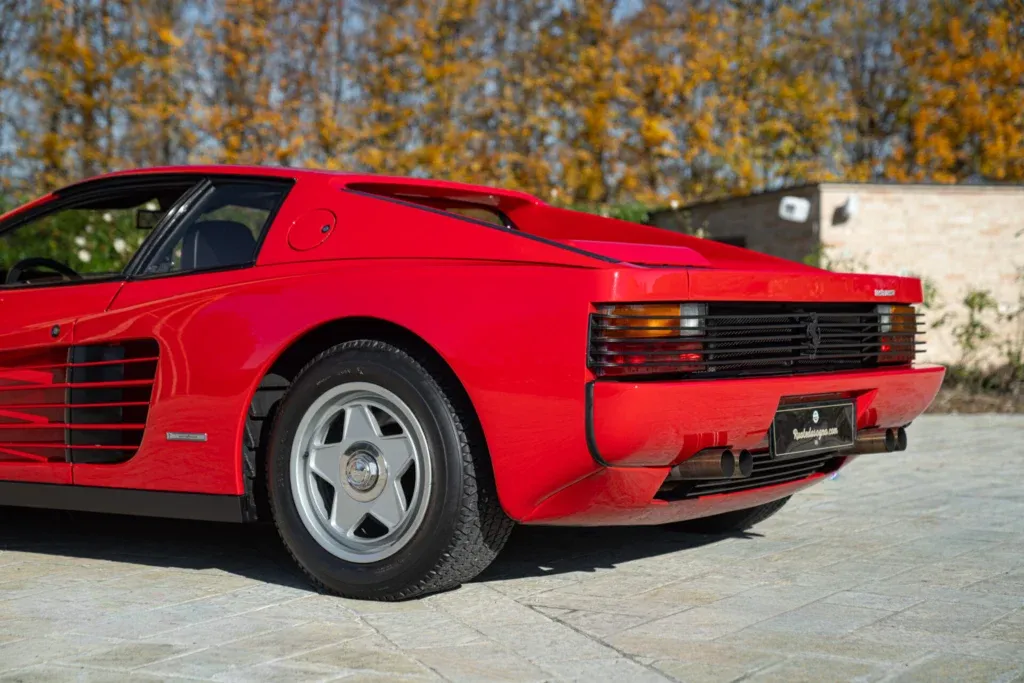 Ferrari Testarossa for sale | 1985 FERRARI TESTAROSSA MONOSPECCHIO – MONODADO - Image 14