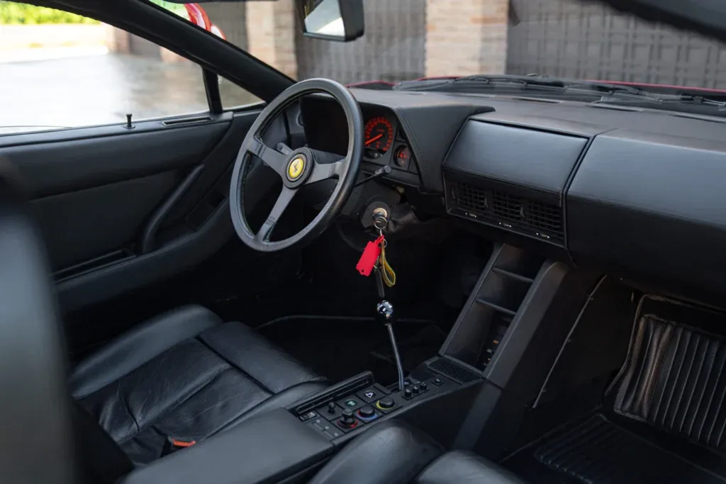 Ferrari Testarossa for sale | 1985 FERRARI TESTAROSSA MONOSPECCHIO – MONODADO - Image 32