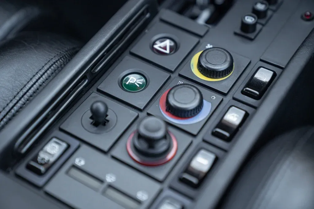 Ferrari Testarossa for sale | 1985 FERRARI TESTAROSSA MONOSPECCHIO – MONODADO - Image 46