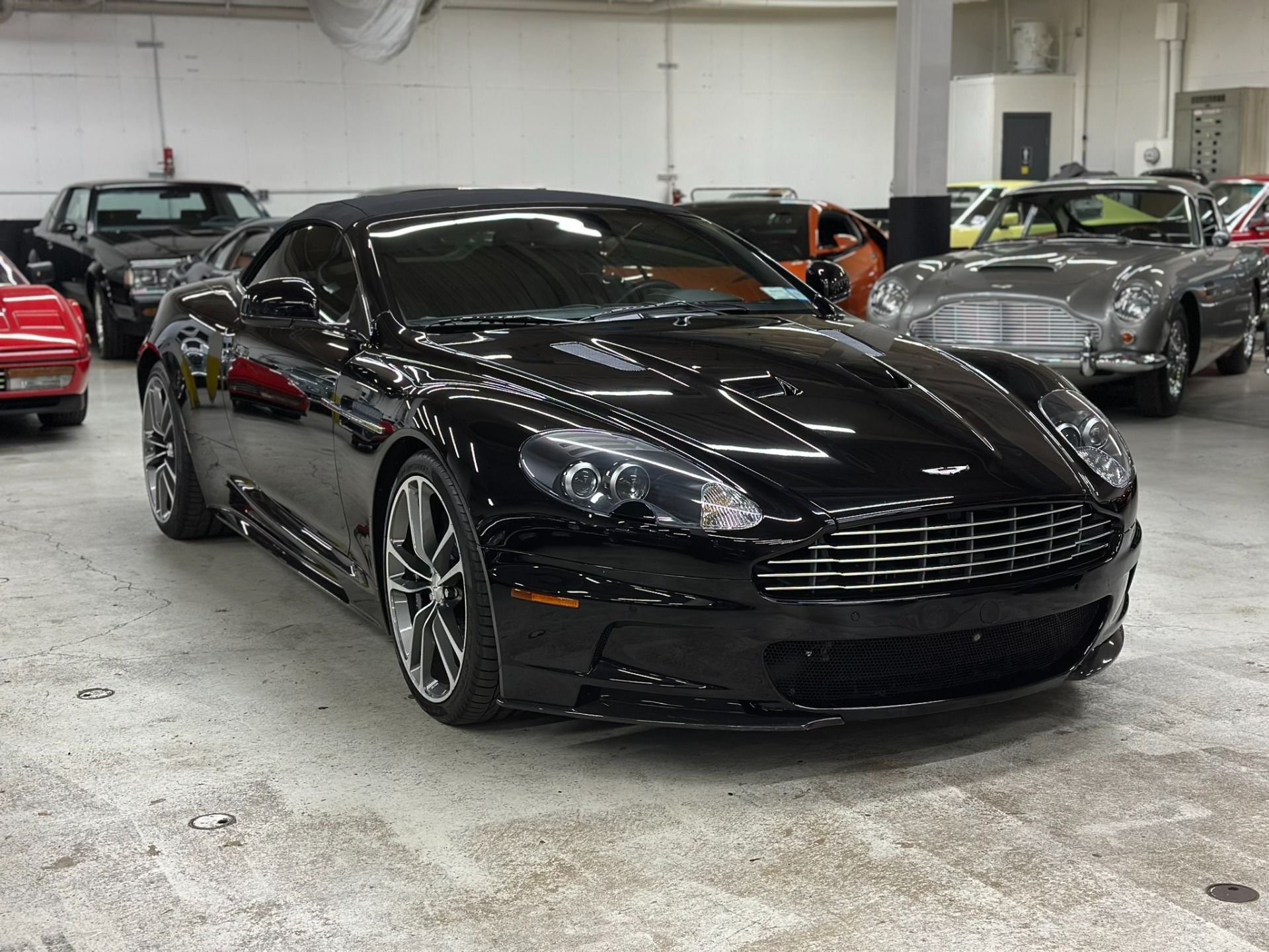Aston Martin DBS for sale | 2010 Aston Martin DBS Volante - Image 2