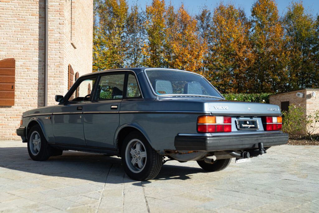 Volvo 244 for sale | 1984 VOLVO 244 GL 2.3L - Image 7