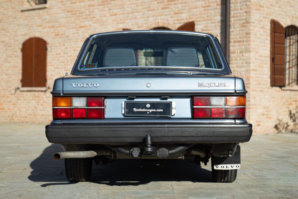 Volvo 244 for sale | 1984 VOLVO 244 GL 2.3L - Image 8
