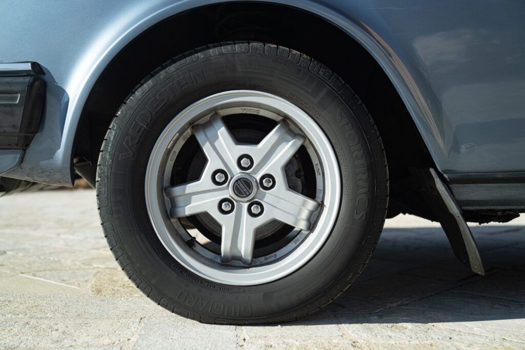 Volvo 244 for sale | 1984 VOLVO 244 GL 2.3L - Image 10