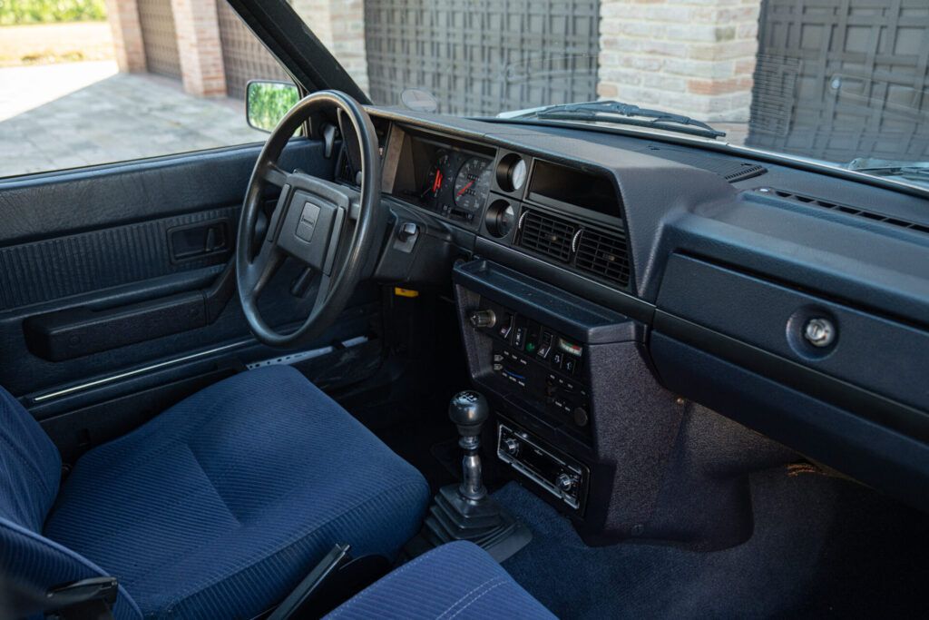 Volvo 244 for sale | 1984 VOLVO 244 GL 2.3L - Image 24