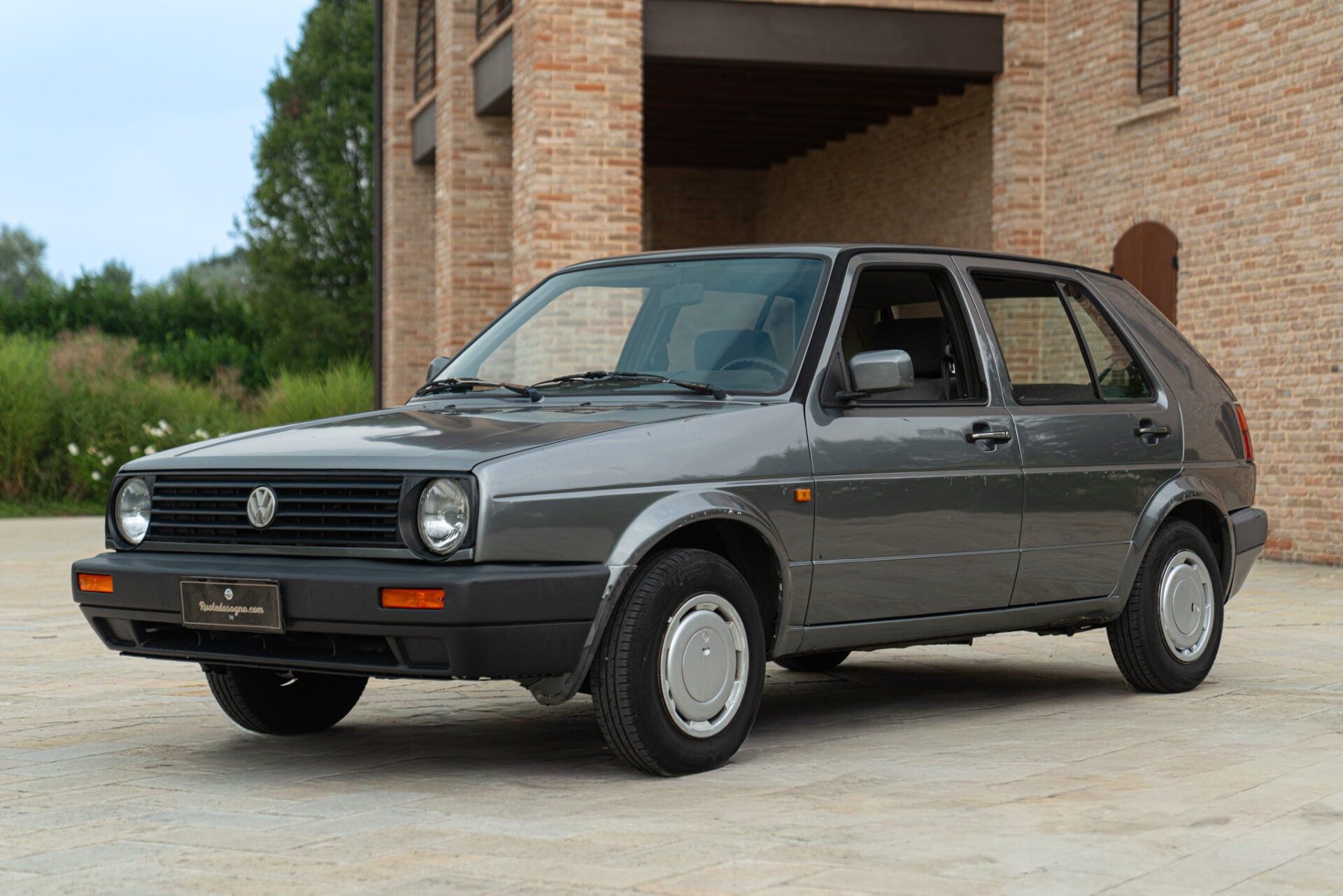 Volkswagen Golf for sale | 1983 VOLKSWAGEN GOLF GL 1.6