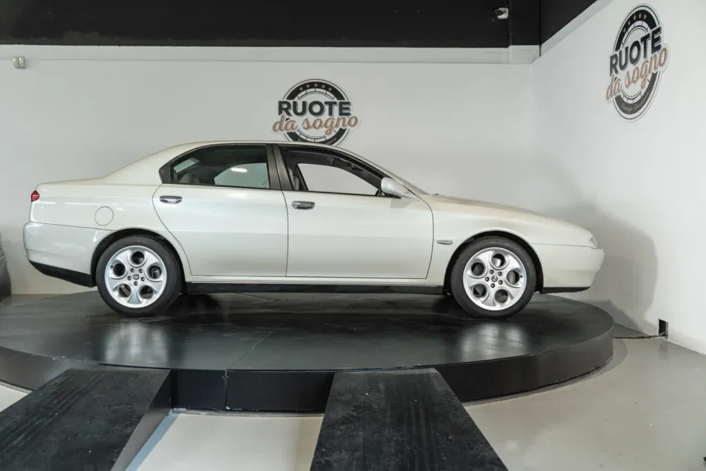 Alfa Romeo 166 for sale | 1999 Alfa Romeo 166 3.0 V6 24V - Image 2