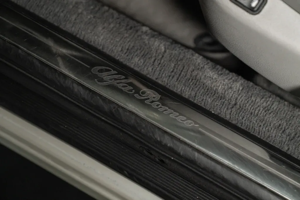 Alfa Romeo 166 for sale | 1999 Alfa Romeo 166 3.0 V6 24V - Image 32