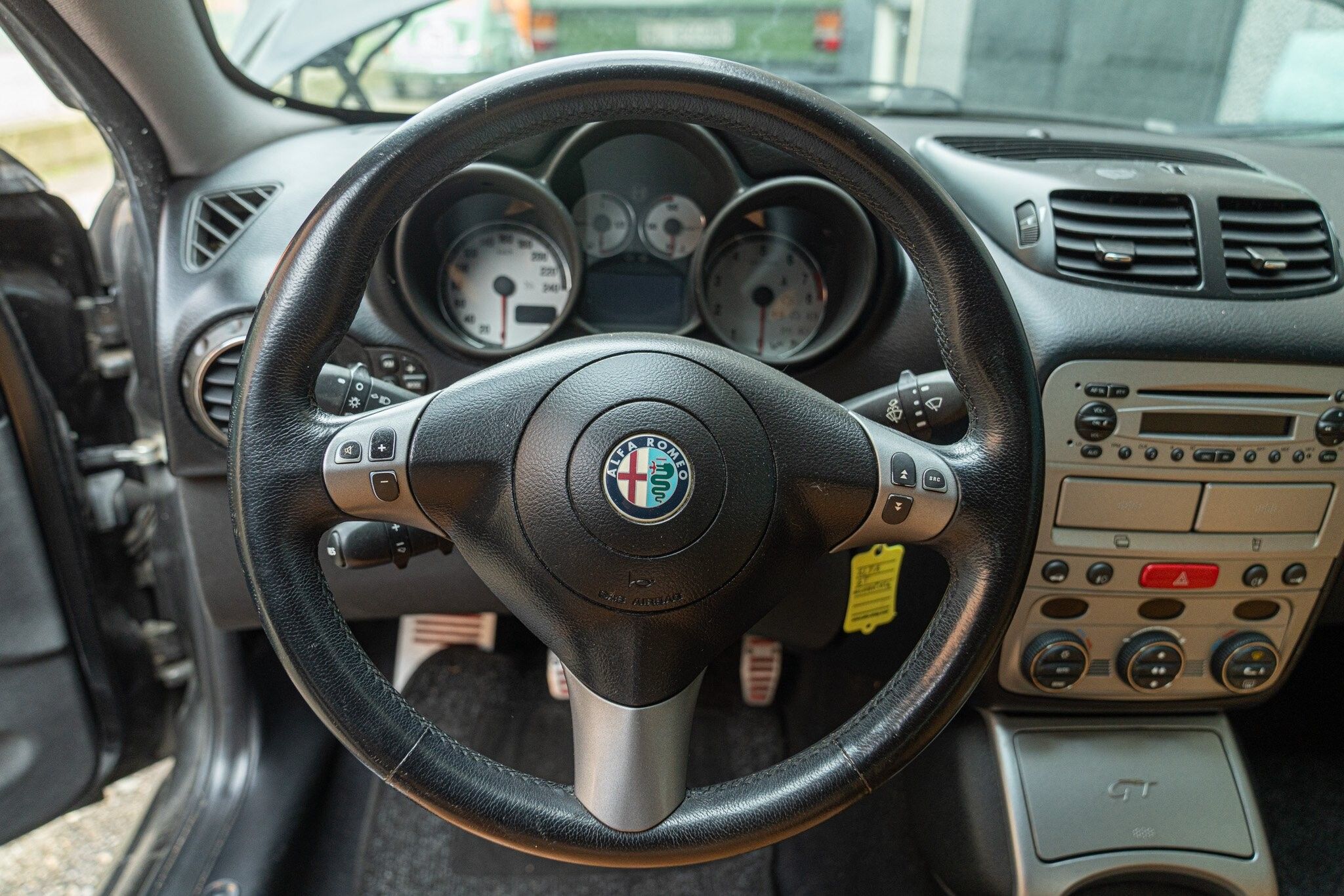 Alfa Romeo GT for sale | 2005 ALFA ROMEO GT COUPE’ JTS “DISTINCTIVE EDITION” - Image 24