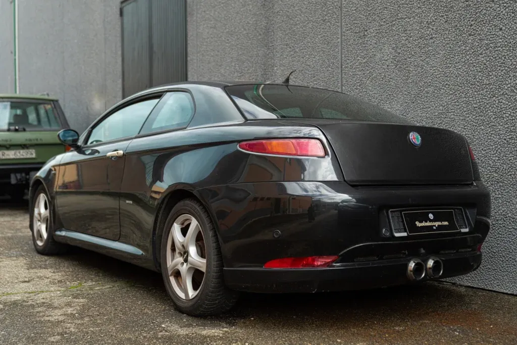 Alfa Romeo GT for sale | 2005 ALFA ROMEO GT COUPE' JTS Distinctive Edition