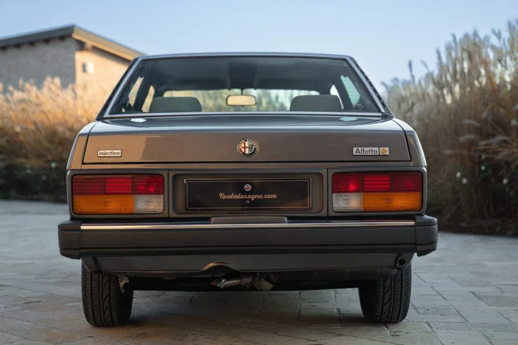 Alfa Romeo Alfetta (Berlina) for sale | 1984 ALFA ROMEO ALFETTA INIEZIONE QUADRIFOGLIO ORO - Image 8