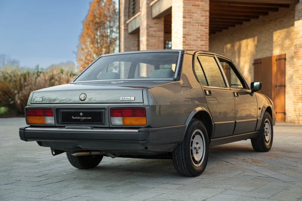 Alfa Romeo Alfetta (Berlina) for sale | 1984 ALFA ROMEO ALFETTA INIEZIONE QUADRIFOGLIO ORO - Image 13