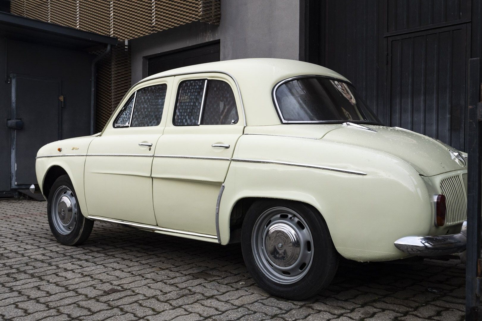 Renault Dauphine for sale | 1960 ALFA ROMEO ONDINE - Image 5