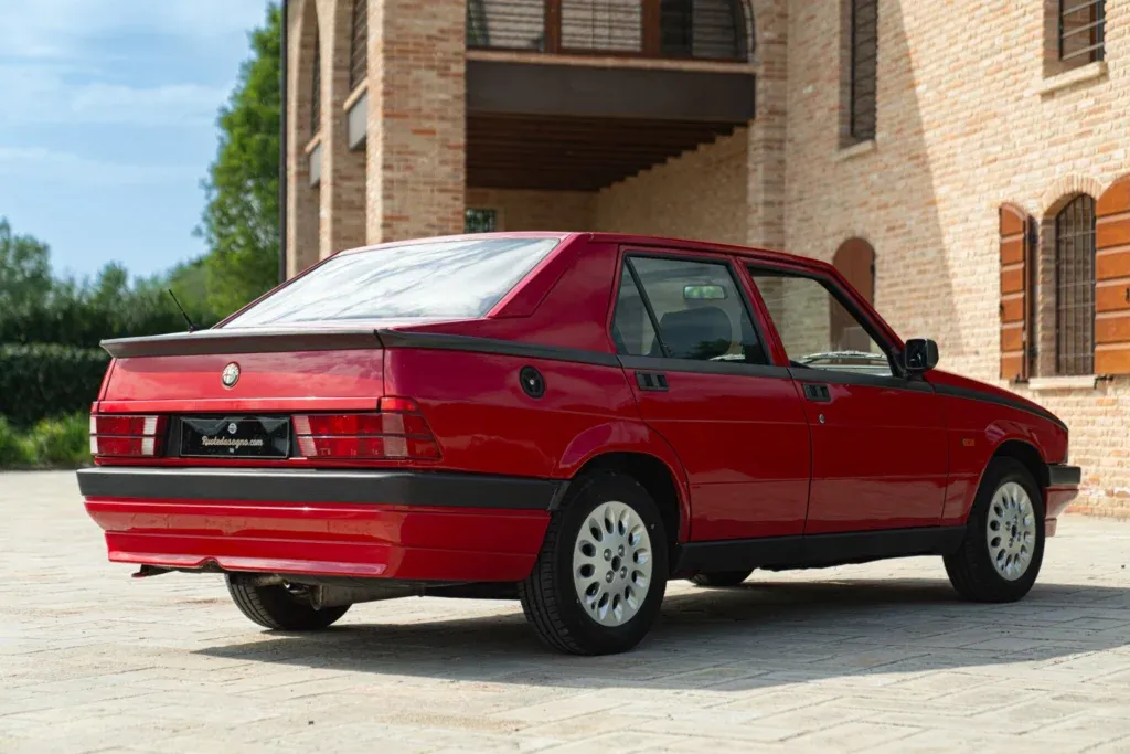 Alfa Romeo 75 / Milano for sale | 1991 ALFA ROMEO 75 - Image 7