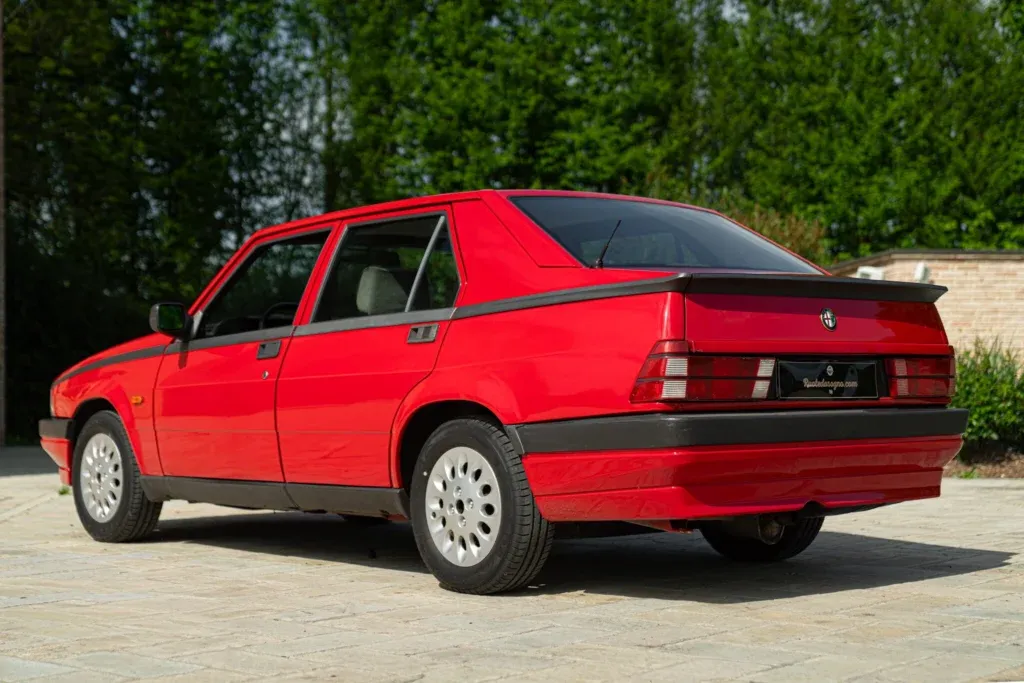 Alfa Romeo 75 / Milano for sale | 1991 ALFA ROMEO 75 - Image 6
