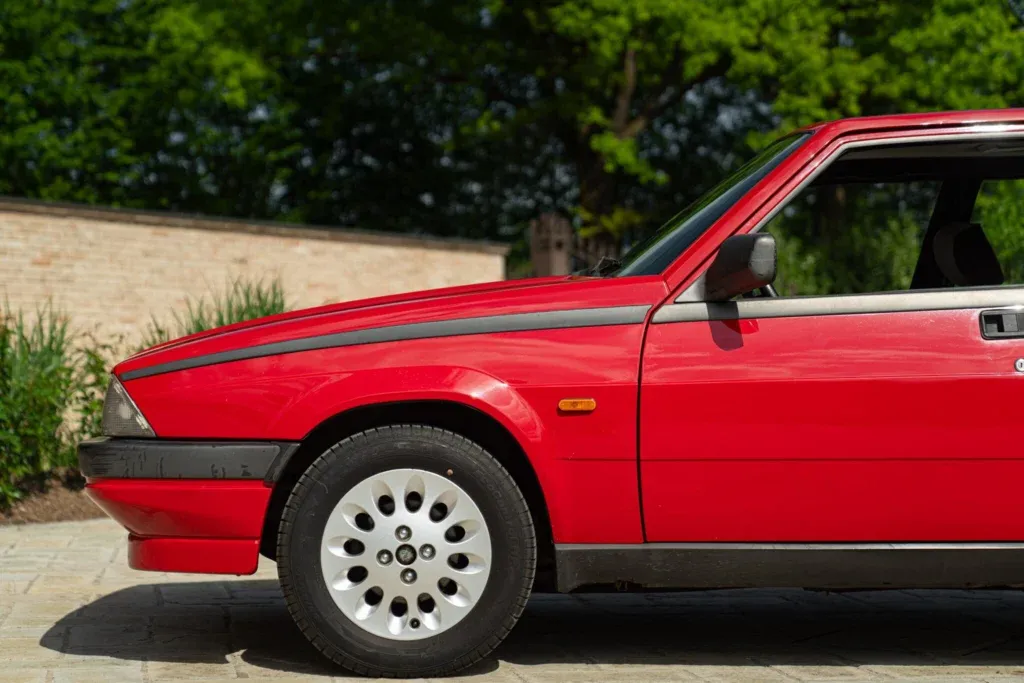 Alfa Romeo 75 / Milano for sale | 1991 ALFA ROMEO 75 - Image 21
