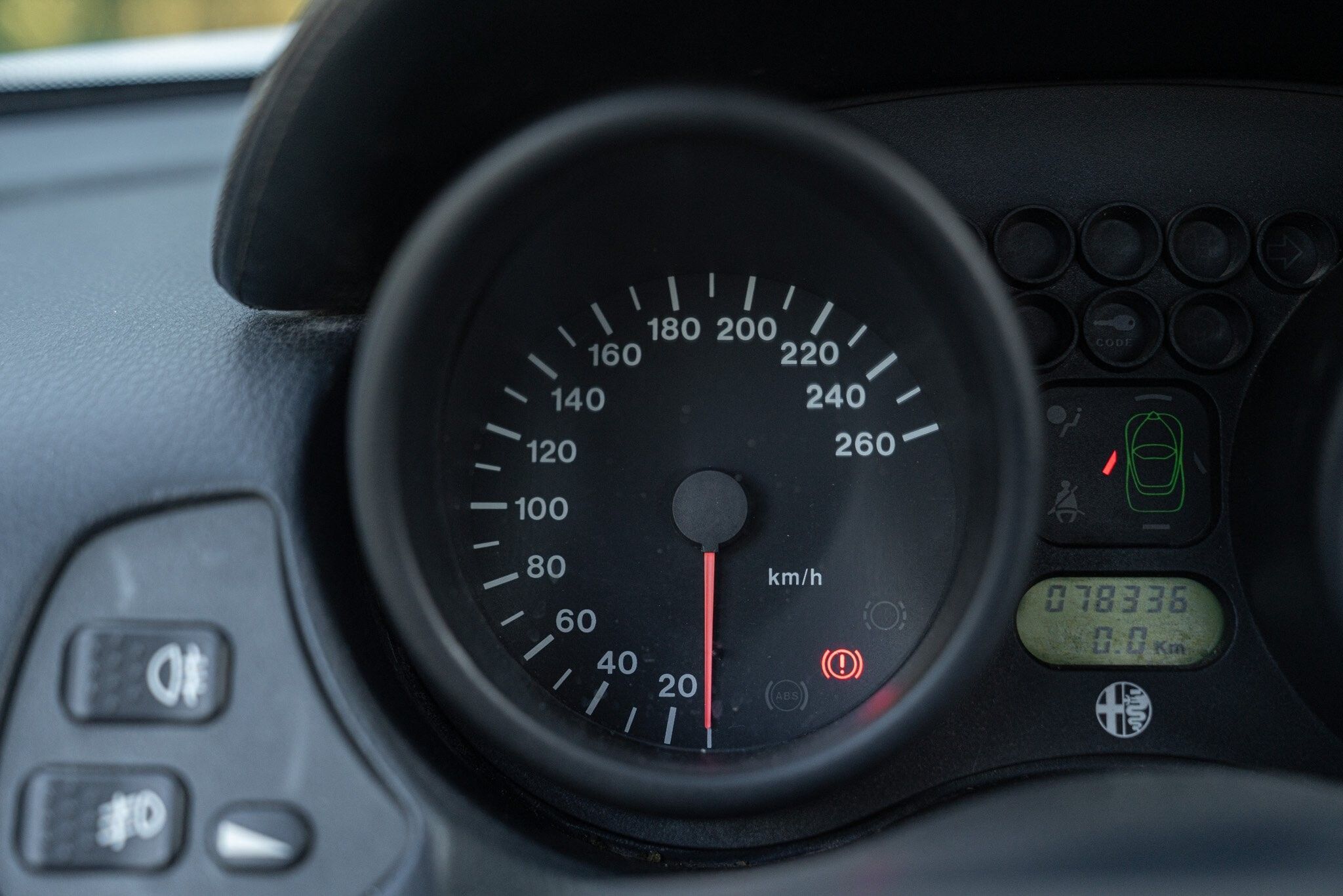 Alfa Romeo Spider (916) for sale | 1996 ALFA ROMEO GTV SPIDER 2.0 TWIN SPARK - Image 43