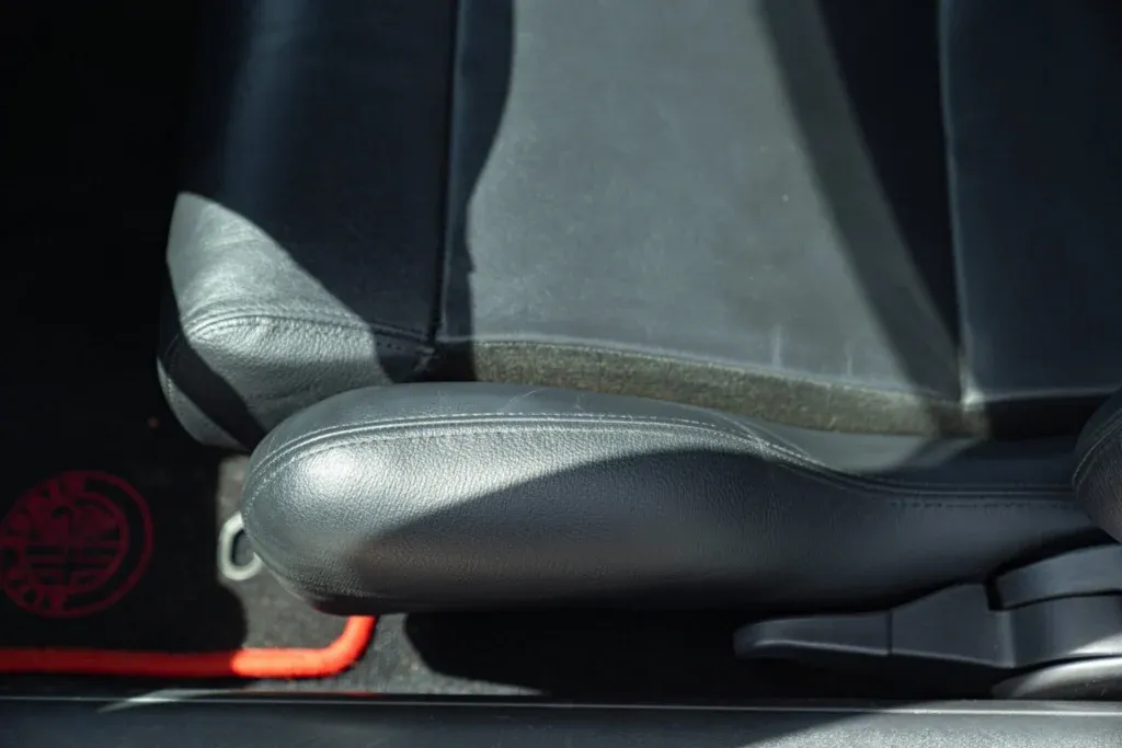 Alfa Romeo for sale | 1997 ALFA ROMEO GTV SPIDER 2.0 Twin Spark - Image 36