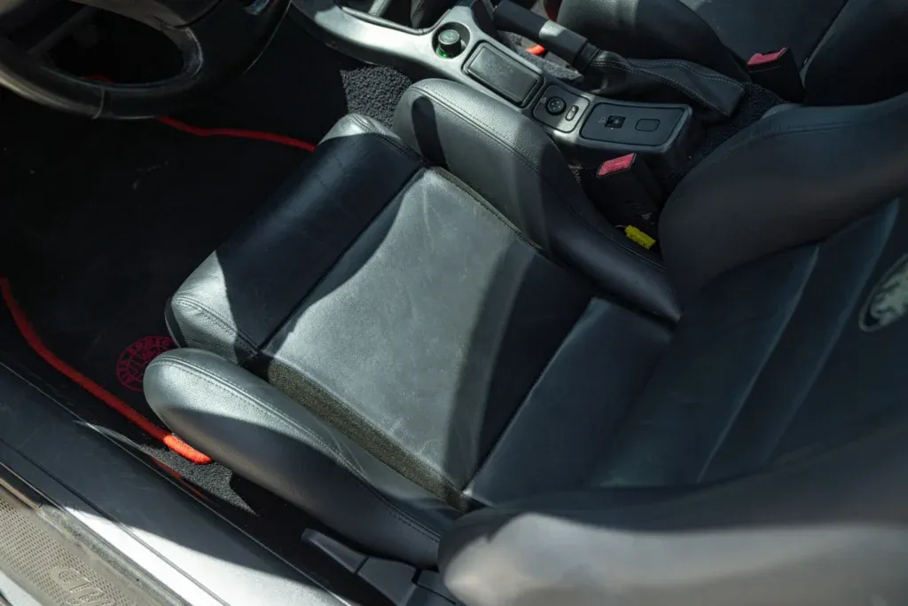 Alfa Romeo for sale | 1997 ALFA ROMEO GTV SPIDER 2.0 Twin Spark - Image 37