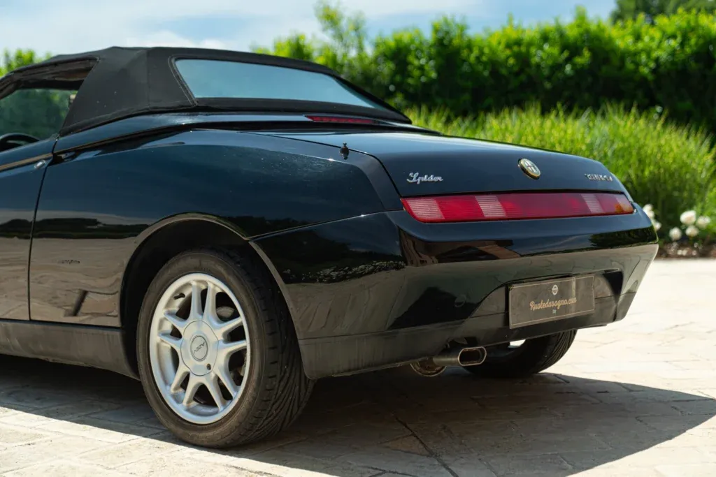Alfa Romeo for sale | 1997 ALFA ROMEO GTV SPIDER 2.0 Twin Spark - Image 10