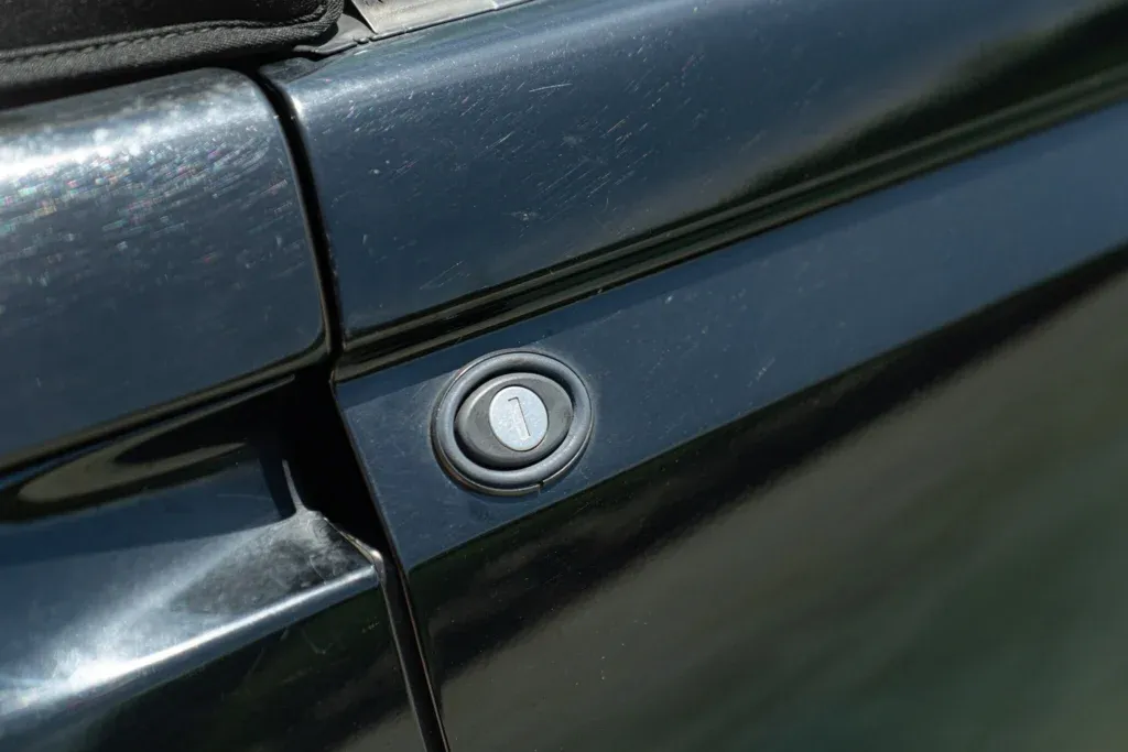 Alfa Romeo for sale | 1997 ALFA ROMEO GTV SPIDER 2.0 Twin Spark - Image 17