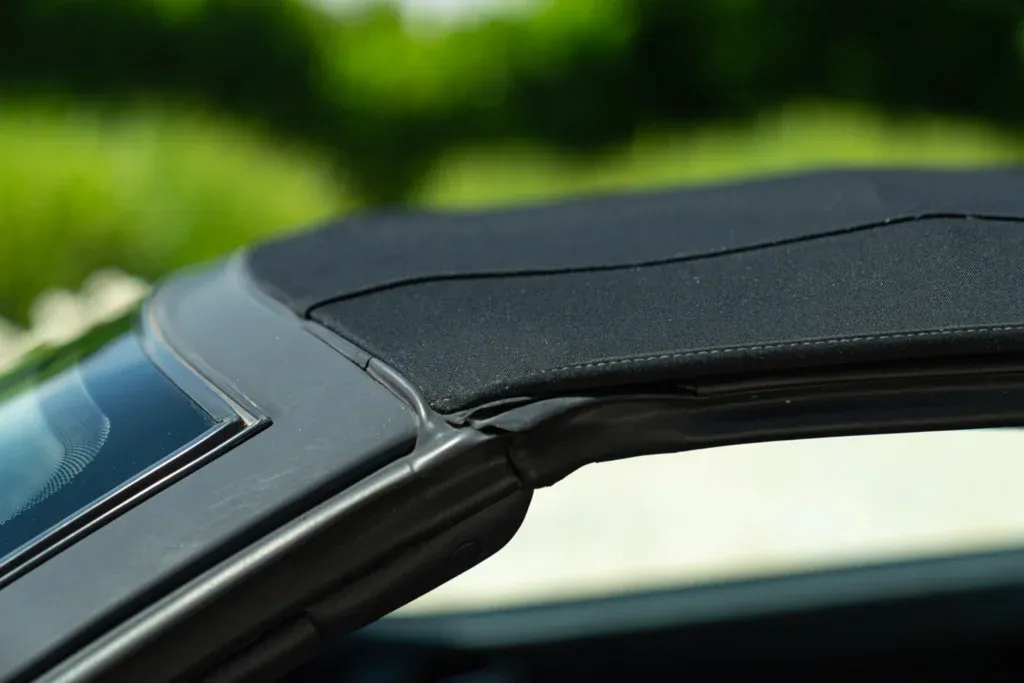 Alfa Romeo for sale | 1997 ALFA ROMEO GTV SPIDER 2.0 Twin Spark - Image 24