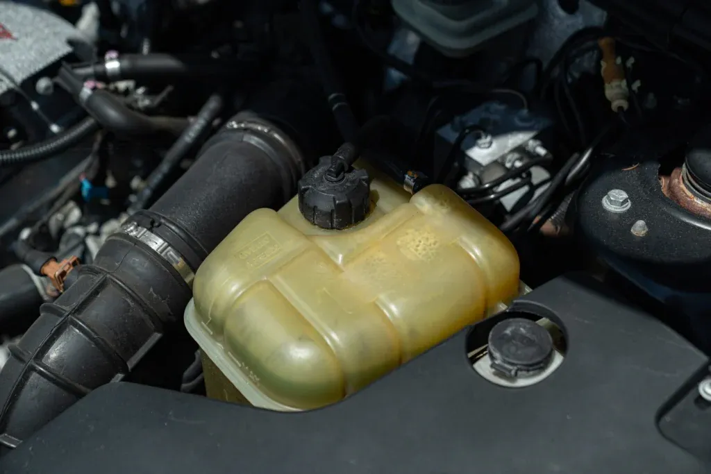 Alfa Romeo for sale | 1997 ALFA ROMEO GTV SPIDER 2.0 Twin Spark - Image 57