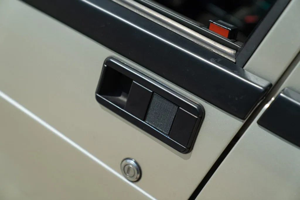 Alfa Romeo 75 / Milano for sale | 1989 ALFA ROMEO 75 2.0 - Image 9