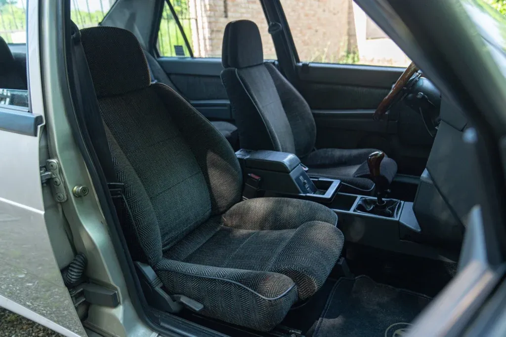 Alfa Romeo 75 / Milano for sale | 1989 ALFA ROMEO 75 2.0 - Image 25