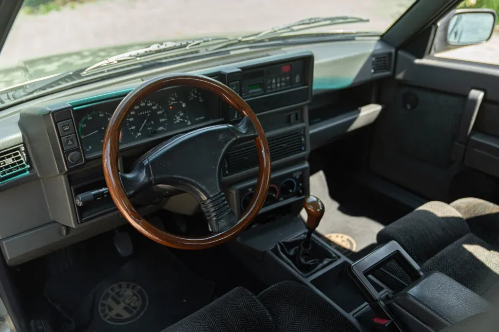 Alfa Romeo 75 / Milano for sale | 1989 ALFA ROMEO 75 2.0 - Image 42