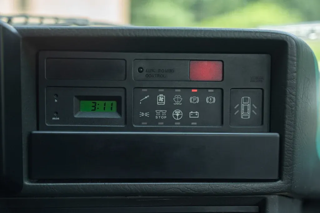 Alfa Romeo 75 / Milano for sale | 1989 ALFA ROMEO 75 2.0 - Image 47