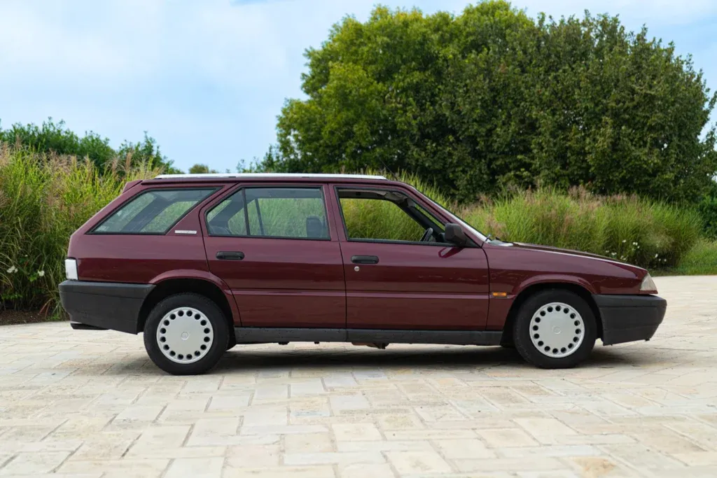 Alfa Romeo 33 for sale | 1992 ALFA ROMEO 33 1.3 I.E. 4X4 SPORT WAGON - Image 4