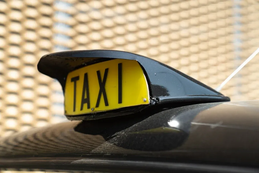 Austin FX4 for sale | 1961 AUSTIN FX4 “LONDON TAXI” - Image 33