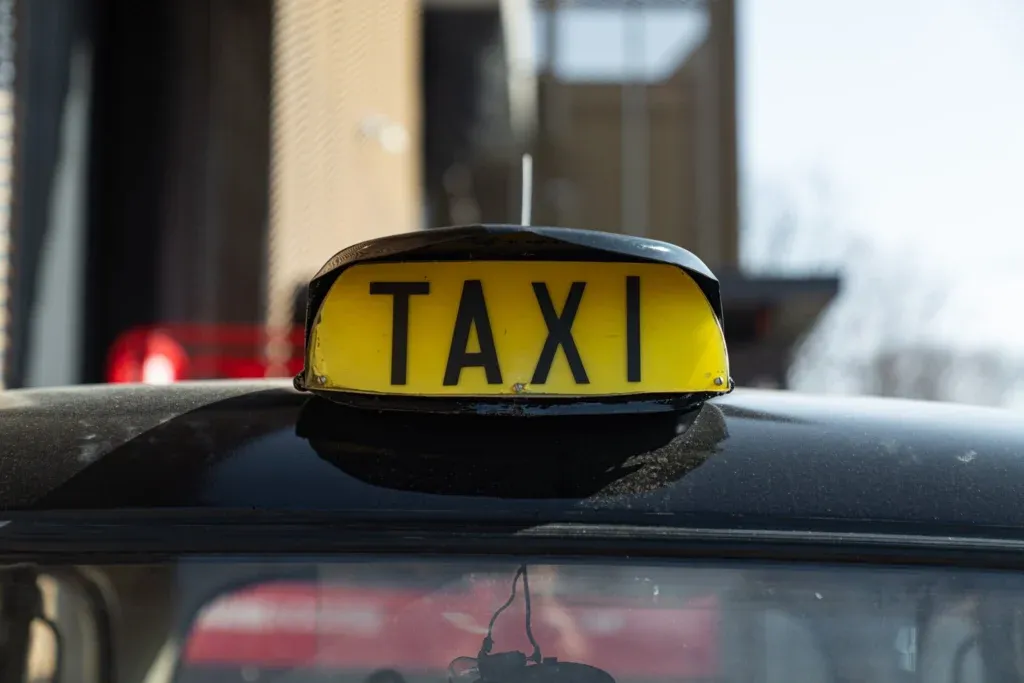 Austin FX4 for sale | 1961 AUSTIN FX4 'LONDON TAXI' - Image 8