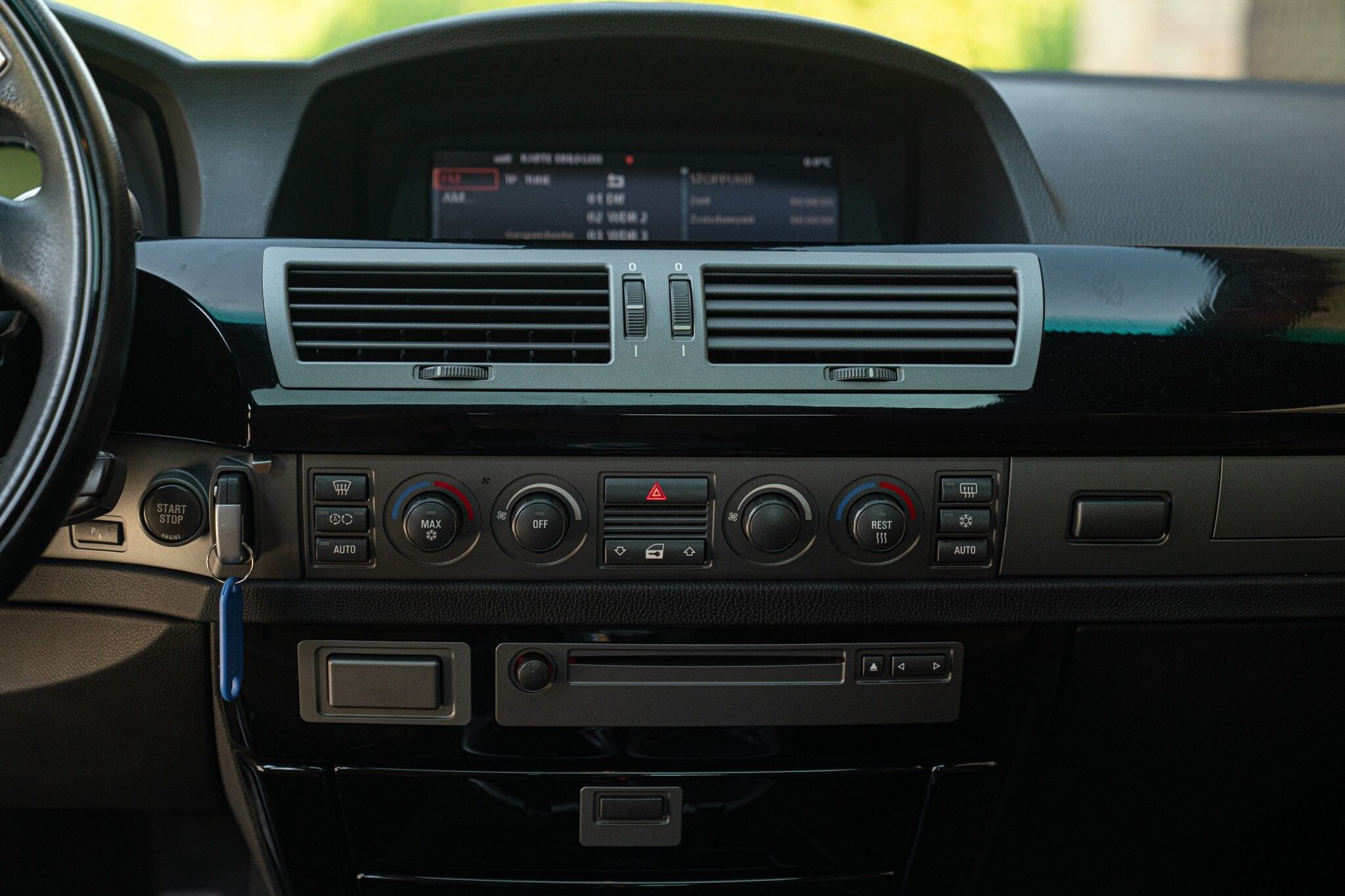 BMW 7 Series for sale | 2001 BMW 745 LI INDIVIDUAL - Image 39