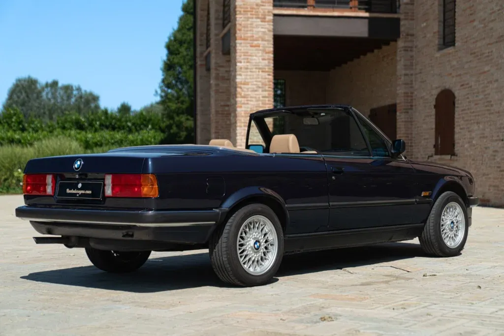 BMW 3 Series for sale | 1989 BMW E30 Cabriolet - Image 9