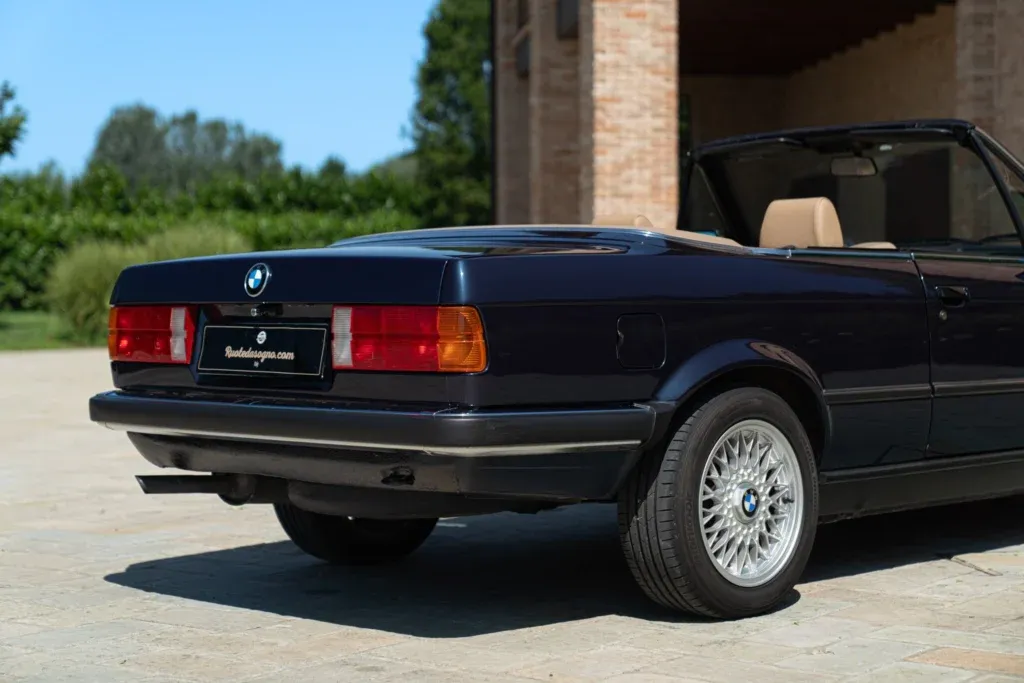BMW 3 Series for sale | 1989 BMW E30 Cabriolet - Image 12