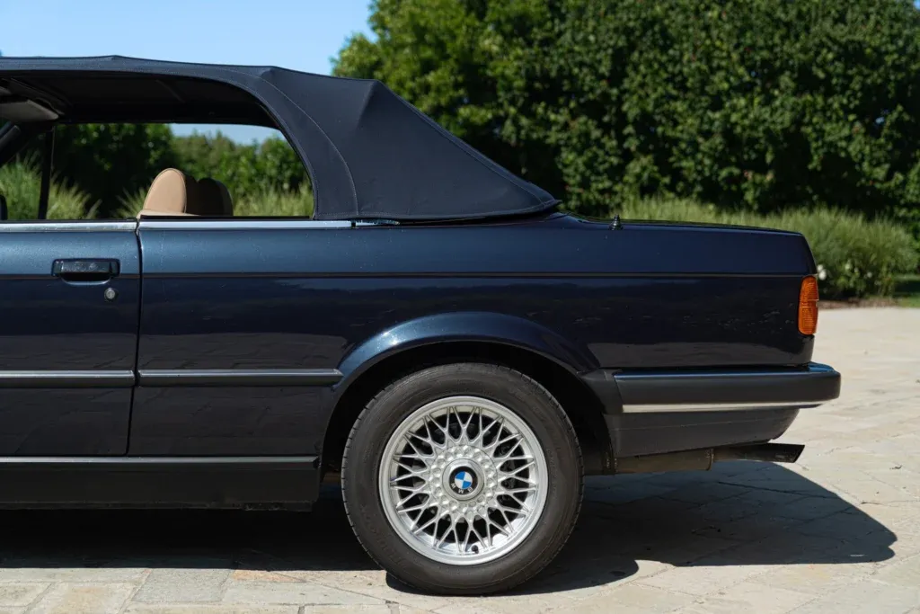 BMW 3 Series for sale | 1989 BMW E30 Cabriolet - Image 27