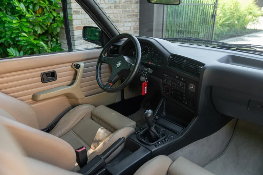 BMW 3 Series for sale | 1989 BMW E30 Cabriolet - Image 32