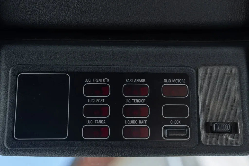 BMW 3 Series for sale | 1989 BMW E30 Cabriolet - Image 44