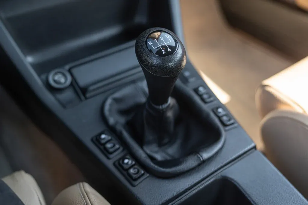 BMW 3 Series for sale | 1989 BMW E30 Cabriolet - Image 48