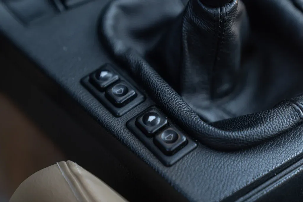 BMW 3 Series for sale | 1989 BMW E30 Cabriolet - Image 50