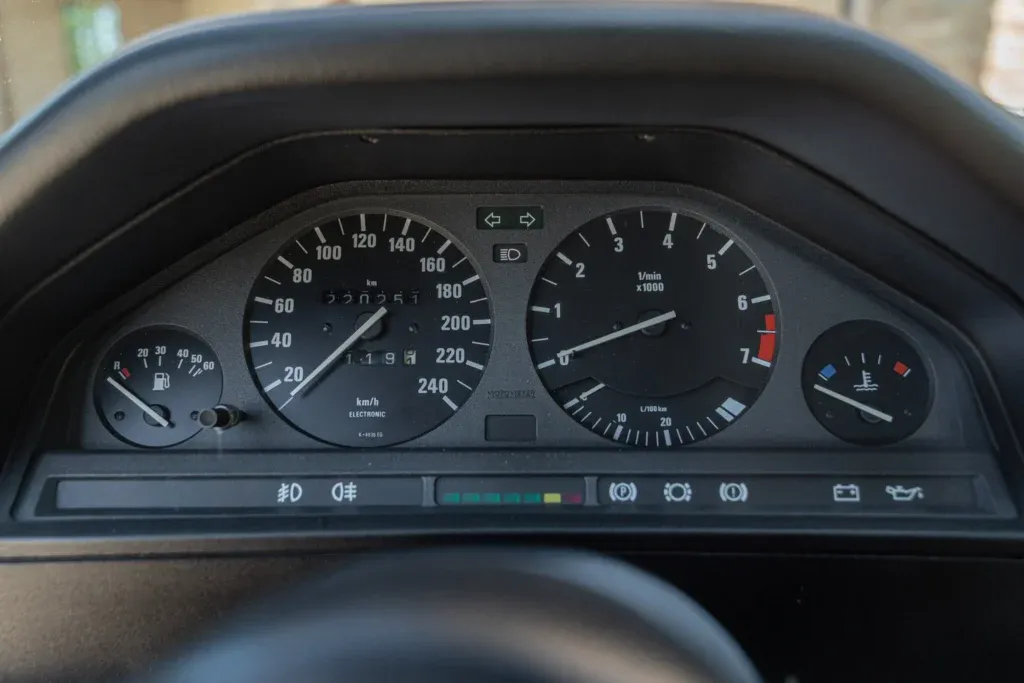 BMW 3 Series for sale | 1989 BMW E30 Cabriolet - Image 62