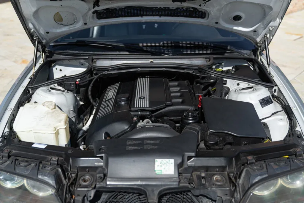 BMW 3 Series for sale | 2001 BMW 320 Ci - Image 52