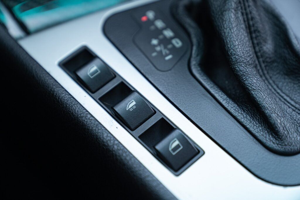 BMW 3 Series for sale | 2001 BMW 320 Ci - Image 37