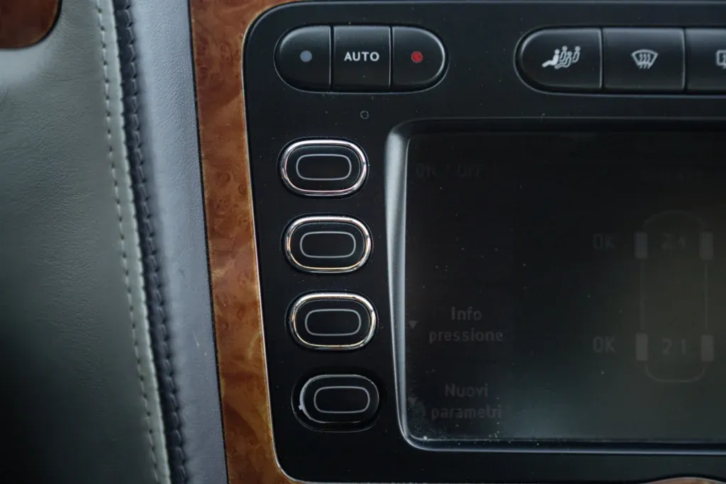 Bentley Continental GT for sale | 2004 BENTLEY CONTINENTAL GT - Image 68