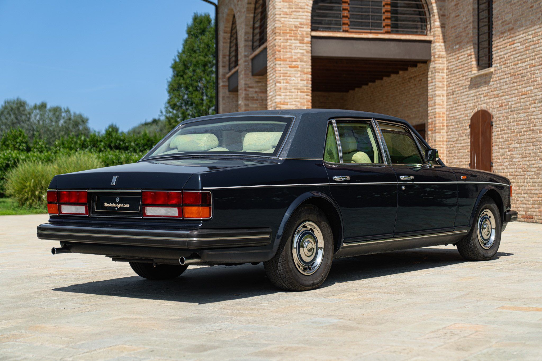 Bentley Mulsanne for sale | 1985 BENTLEY MULSANNE – BRV (Bullet Resistant Vehicle) - Image 9