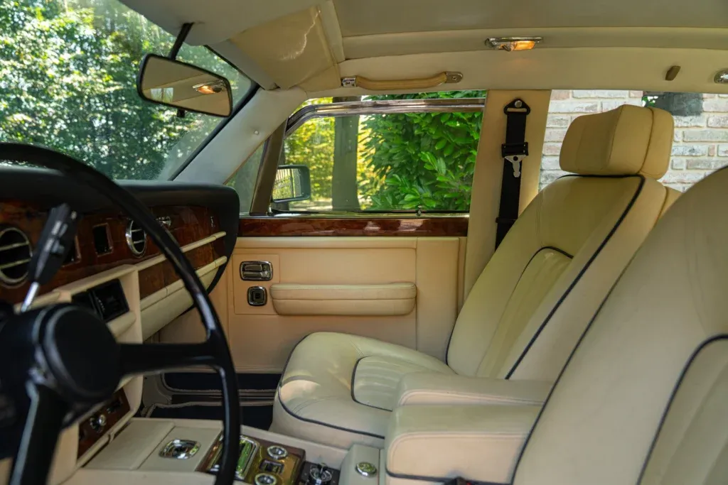 Bentley Mulsanne for sale | 1985 BENTLEY MULSANNE – BRV (Bullet Resistant Vehicle) - Image 40